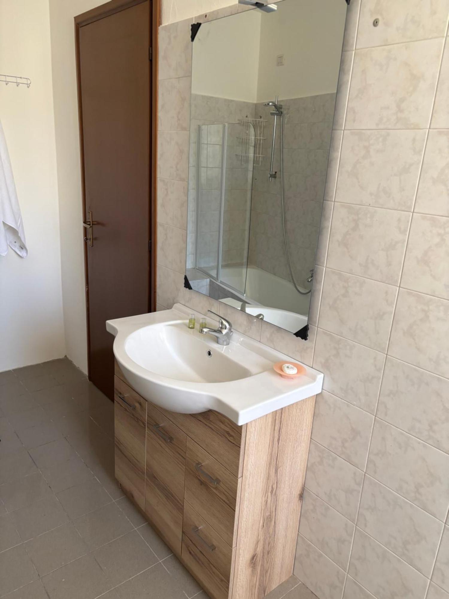 Le Camere Del Sal8 Al Parco Villasanta Esterno foto